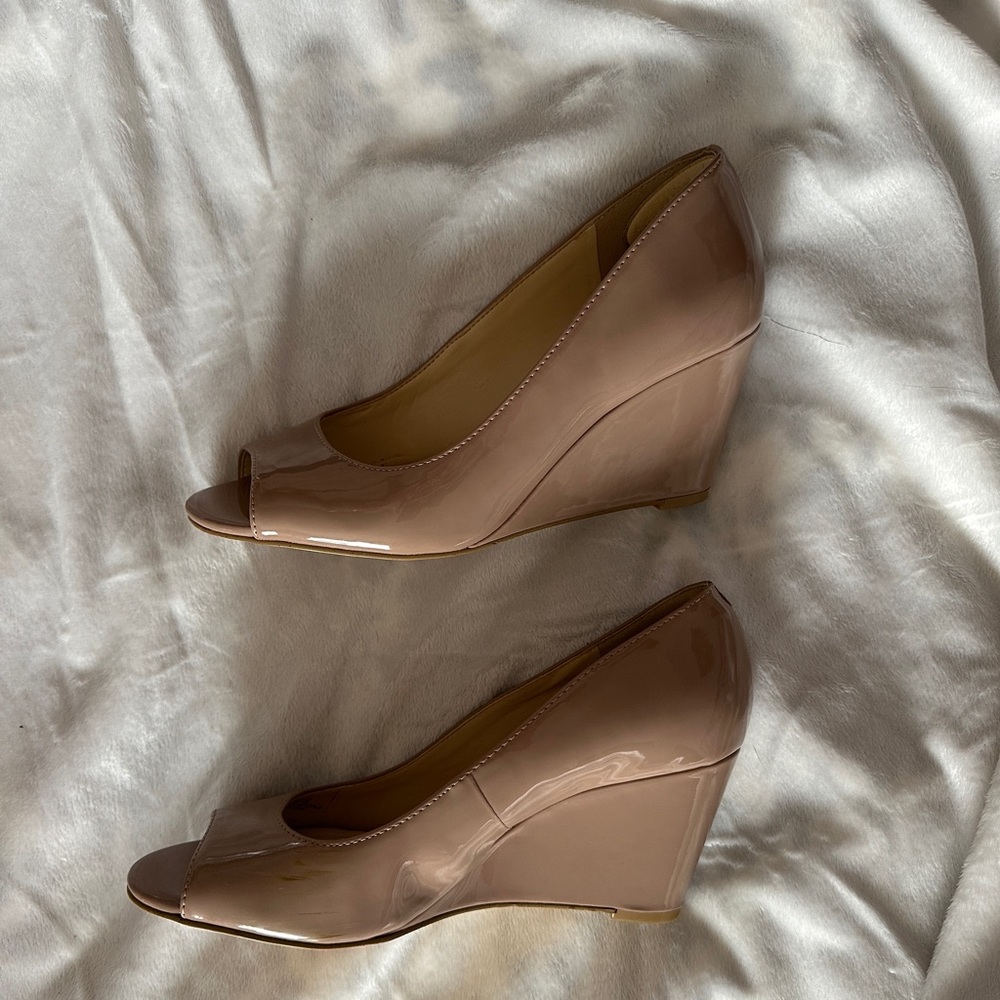 Sole Society Adorable ladies wedges